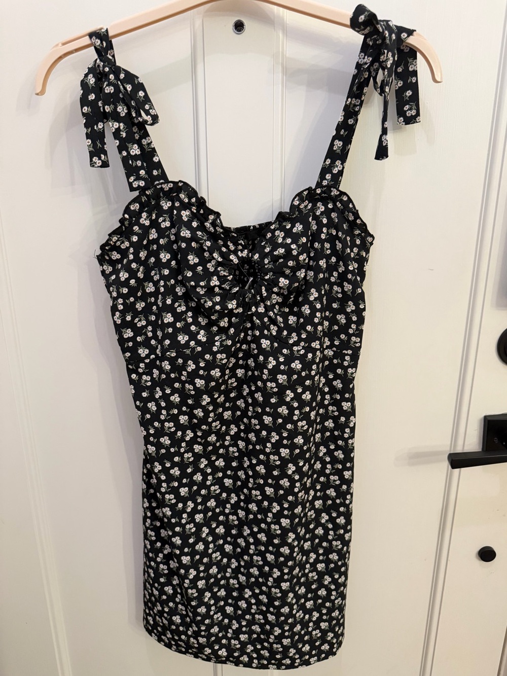 Forever 21 Black Floral Tie-Shoulder Mini Dress